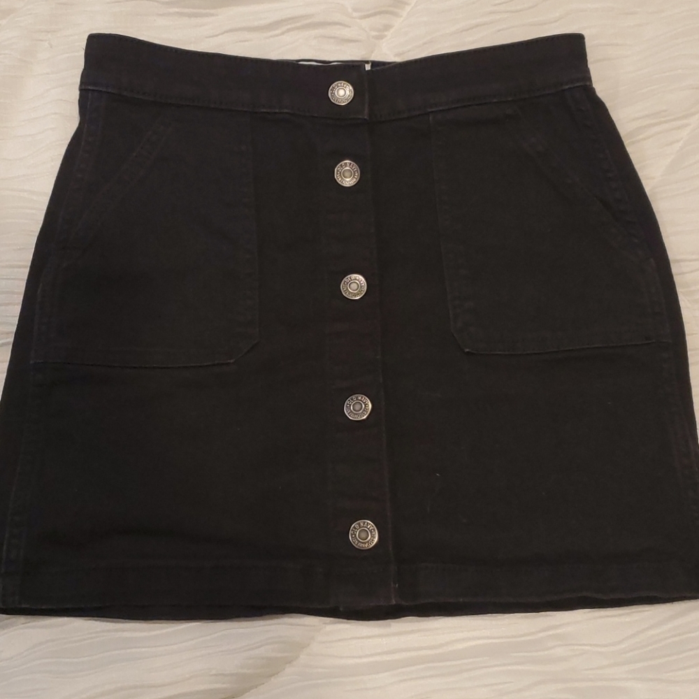 Black skirt
